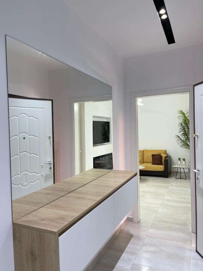 Lungomare Luxury Sea View Apartaments Vlorë Eksteriør bilde